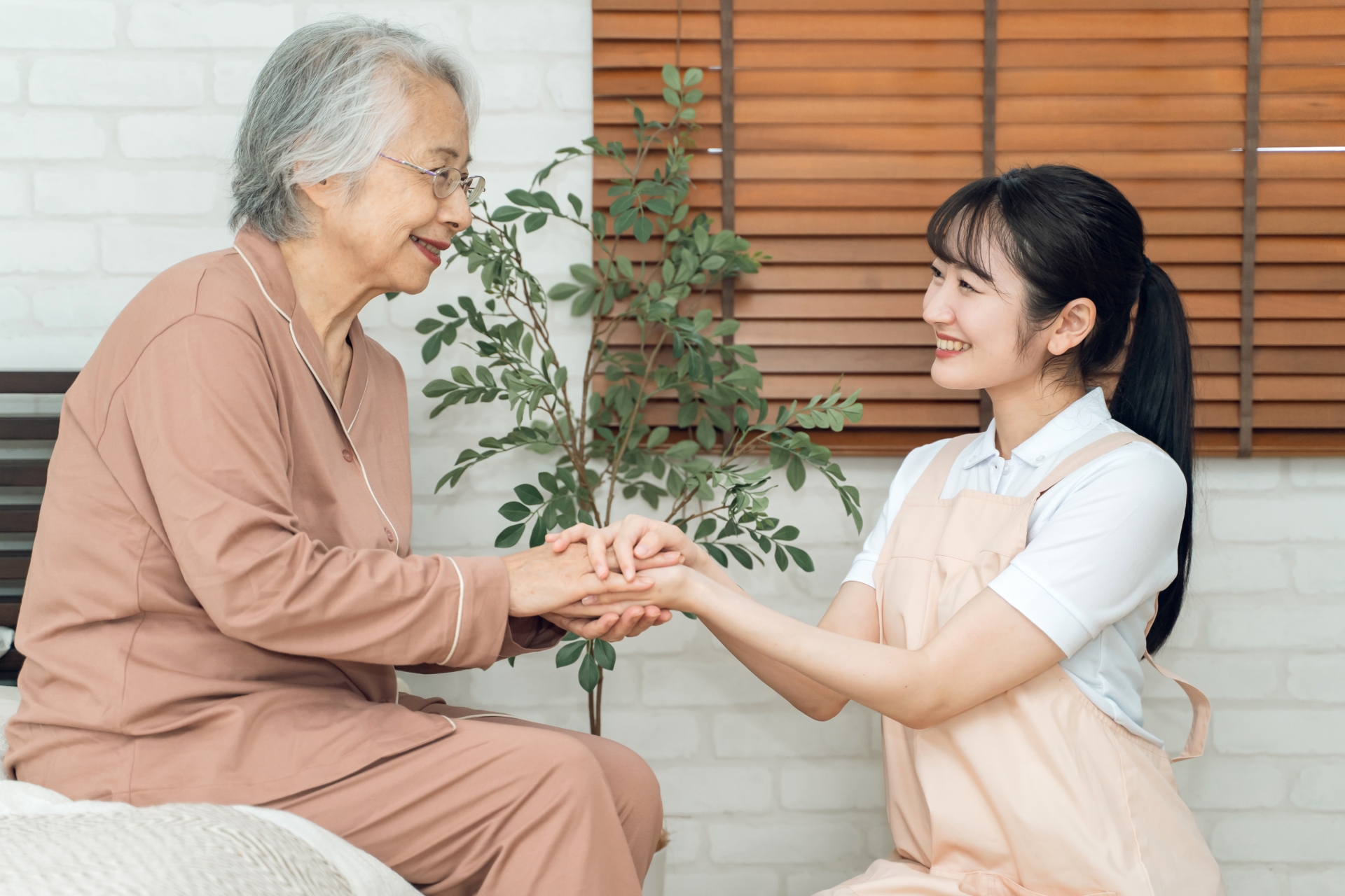 足浴と手浴の効果とは?準備から手順まで徹底解説! | すみからいふ
